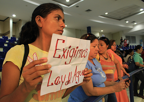 Día de luto para El Salvador: no se ratifica artículo 69