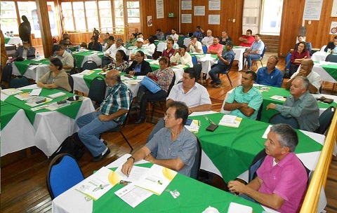 REDES participa en Encuentro Internacional sobre Experiencias de incidencia por el Comercio Justo y Solidario